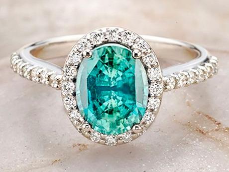 ¿El anillo de compromiso se suma a nuevas tendencias? ¡Descúbrelo en este post! ¿El anillo de compromiso se suma a nuevas tendencias? ¡Descúbrelo en este post!