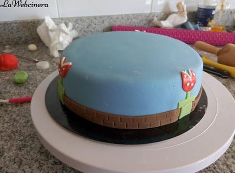 Tarta fondant Super Mario Bros Tarta fondant Super Mario Bros