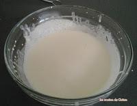 Mousse de chocolate blanco con crème fraîche y jengibre confitado Mousse de chocolate blanco con crème fraîche y jengibre confitado