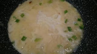 SOLOMILLOS DE SALMÓN CON SALSA DE MOSTAZA Y ALCAPARRAS SOLOMILLOS DE SALMÓN CON SALSA DE MOSTAZA Y ALCAPARRAS