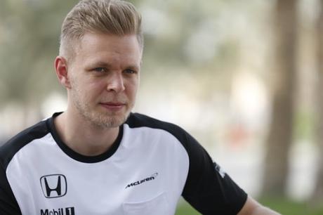 Kevin Magnussen cree Vandoorne 