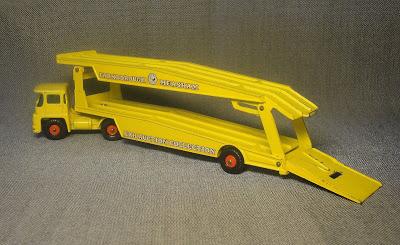 Un camión mosquito inglés Un camión mosquito inglés