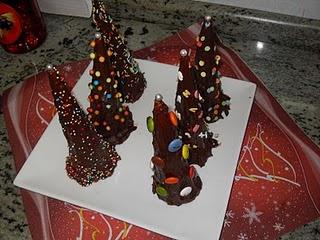 PINOS DE CHOCOLATE PINOS DE CHOCOLATE