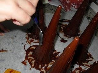 PINOS DE CHOCOLATE PINOS DE CHOCOLATE