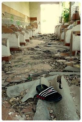 Camping de playa abandonado