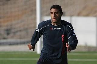 El portugués Carlao firma por el Kashima Antlers( Japón) El portugués Carlao firma por el Kashima Antlers( Japón)