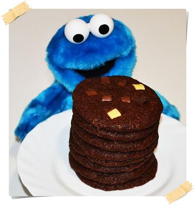 Cookies de Chocolate Negro con Pepitas de 3 Chocolates Cookies de Chocolate Negro con Pepitas de 3 Chocolates