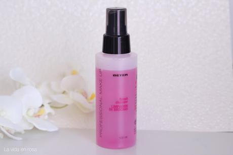 Bueno, bonito y barato: Limpiador de Brochas de Beter Bueno, bonito y barato: Limpiador de Brochas de Beter