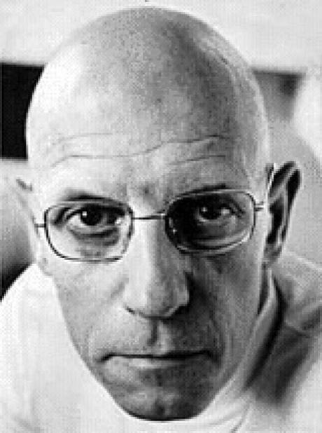 ANÁLISIS DEL LIBRO “DEFENDER LA SOCIEDAD” DE MICHEL FOUCAULT ANÁLISIS DEL LIBRO “DEFENDER LA SOCIEDAD” DE MICHEL FOUCAULT