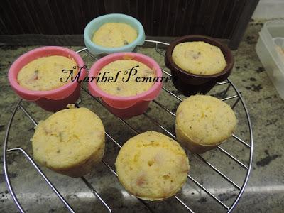 Muffins salados de queso y bacon.