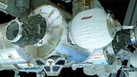 El cohete que aterrizó en una barcaza. El cohete que aterrizó en una barcaza.