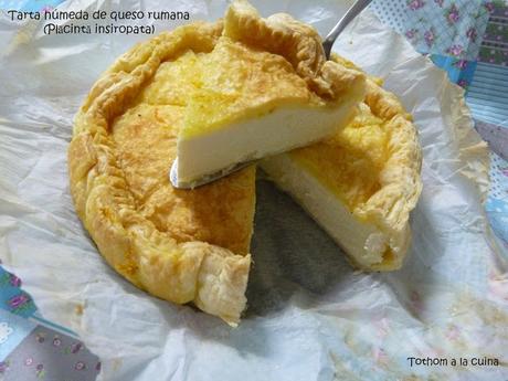 TARTA HÚMEDA DE QUESO RUMANA (Plăcintă INSIROPATA)