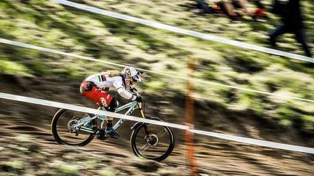 Copa del Mundo DH 2016 #1, Lourdes: Aaron Gwin y Rachel Atherton golpean primero Copa del Mundo DH 2016 #1, Lourdes: Aaron Gwin y Rachel Atherton golpean primero
