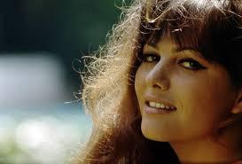 Selena Gómez la Claudia Cardinale del siglo XXI Selena Gómez la Claudia Cardinale del siglo XXI