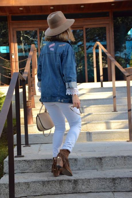Denim jacket with patches spring outfits by Diseneitorforever