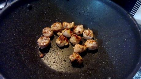 Patatas asadas con salchichas y setas boletus – Patate con porcini e salsiccie patatasboletussalchichas5
