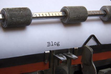 blog-on-typewriter