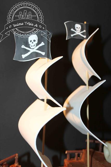 Tarta Barco Pirata. Para el Príncipe de mi Casa Tarta Barco Pirata. Para el Príncipe de mi Casa