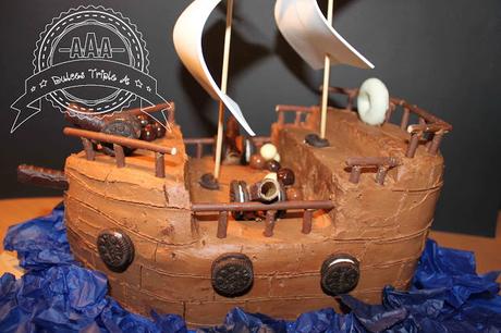 Tarta Barco Pirata. Para el Príncipe de mi Casa Tarta Barco Pirata. Para el Príncipe de mi Casa
