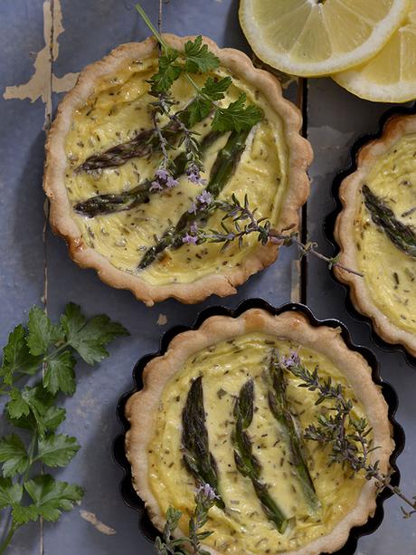 TARTALETAS DE ESPARRAGOS, LIMON Y RICOTTA