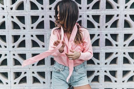 Goodnight_Macaroon-Levis_VIntage-Checked_Blouse-Pink_Shirt-Red_Heels-Marni_Sandals-Dallas-126