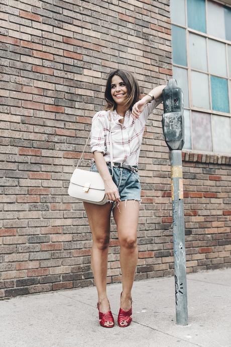 Goodnight_Macaroon-Levis_VIntage-Checked_Blouse-Pink_Shirt-Red_Heels-Marni_Sandals-Dallas-10