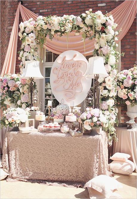Extras para tu boda. La Candy Bar candy bar con flores