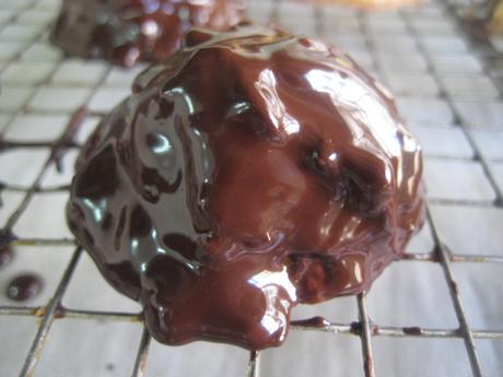 PASTAS DE COCO CON CHOCOLATE