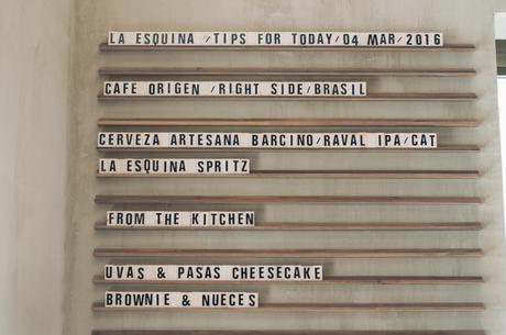 En la Ciudad: La Esquina, Kitchen & Coffee La Esquina Restaurante Barcelona