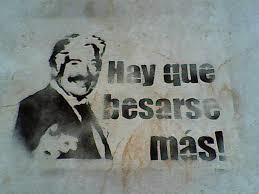 ¿Por qué cerramos los ojos al besarnos ? ¿Por qué cerramos los ojos al besarnos ?