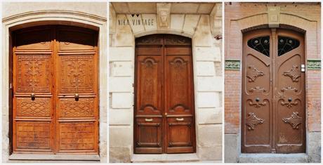 puertas-de-madera-antiguas En lugares especiales también nos fijamos en las puertas y nos adentramos mas allá de ellas, las vemos como un símbolo de muchos significados