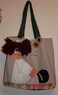 BOLSO PARA UNA ENFERMERA ENTRAÑABLE. BOLSO PARA UNA ENFERMERA ENTRAÑABLE.