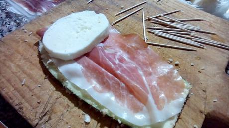 Rollitos de berenjena con jamón y mozzarella – Involtini di melanzane con mozzarella y prosciutto rollitosberengena2