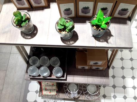 LIFESTYLE by STRADIVARIUS, PRIMERA COLECCION DECO.- LIFESTYLE by STRADIVARIUS, PRIMERA COLECCION DECO.-