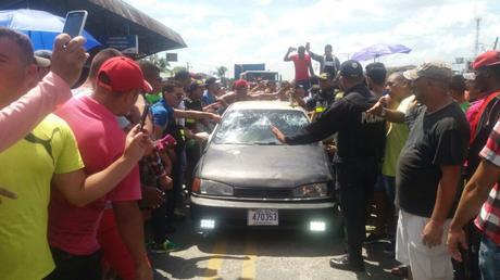Más de 700 cubanos y africanos ingresaron a la fuerza a Costa Rica IMG_4116