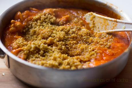 Pilaf de trigo bulgur con pollo. Receta turca