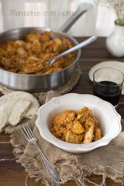 Pilaf de trigo bulgur con pollo. Receta turca