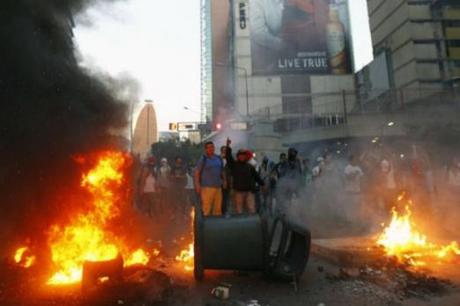 Derecha venezolana prevé activar nuevo plan violento denominado “la quinta vía” Guarimbas Terroristas
