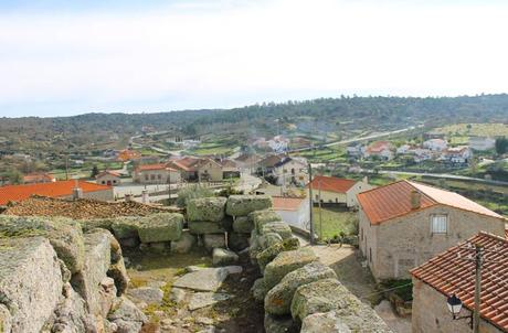Castelo Bom, una atalaya medieval junto al río Coa Panorámica de Castelo Bom