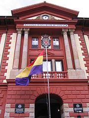 Izaiento de la bandera republicana en Eibar. Conmemoración del 77 aniversario de su proclamación.