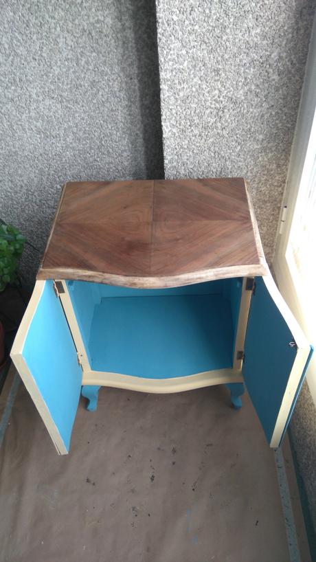 Mesita de noche con Chalk Paint | Antes y Después Mesita de noche con Chalk Paint | Antes y Después