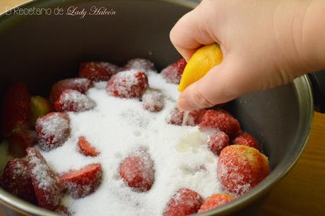 Mermelada de fresas casera baja en azúcar