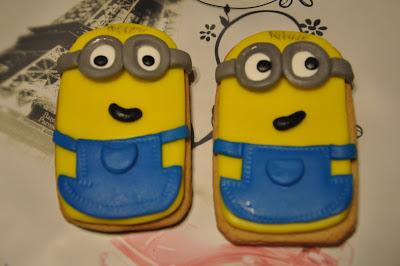 Tarta Y Galletas Minion Para Aitor