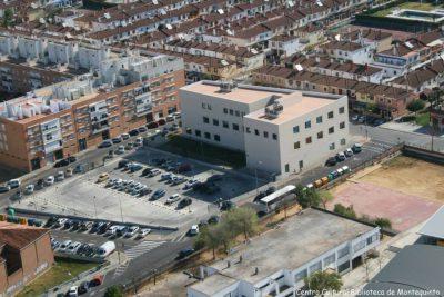 Una vecina encuentra un bolso en Montequinto con más de mil euros Encontrado Bolso