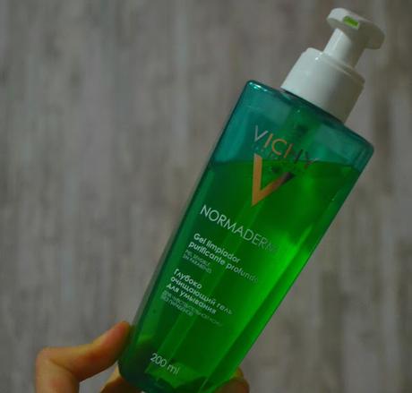 Cual es el orden correcto para cuidar de la piel del rostro? 1 parte Cual es el orden correcto para cuidar de la piel del rostro? 1 parte