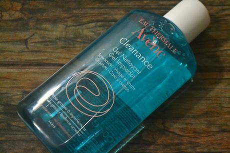 Cual es el orden correcto para cuidar de la piel del rostro? 1 parte Cual es el orden correcto para cuidar de la piel del rostro? 1 parte