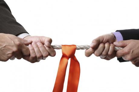 UN ENFOQUE DIFERENTE DE SU COMPETENCIA UN ENFOQUE DIFERENTE DE SU COMPETENCIA