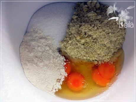 Tarta opera con muselina de pistachos y ganache de cerezas Tarta opera con muselina de pistachos y ganache de cerezas