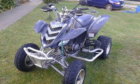 SE VENDE O SE CAMBIA YAMAHA RAPTOR 660R LIMITED EDITION 2500€