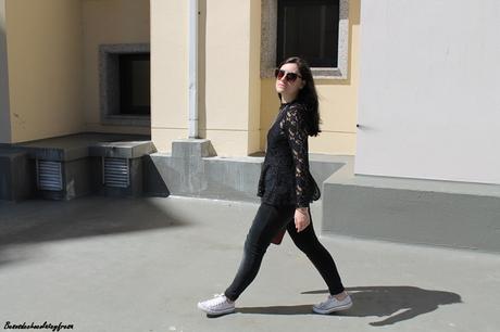 Total black & red Total black & red